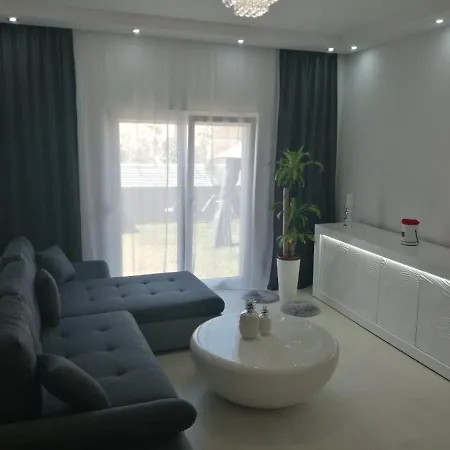 Apartment Apartman Lucano