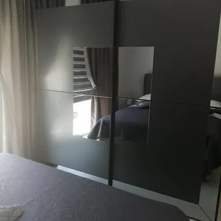Apartman Lucano アパート *